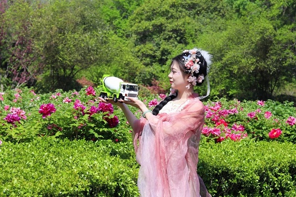 【公司新聞】美！太美了！快來欣賞凌宇“牡丹仙子”